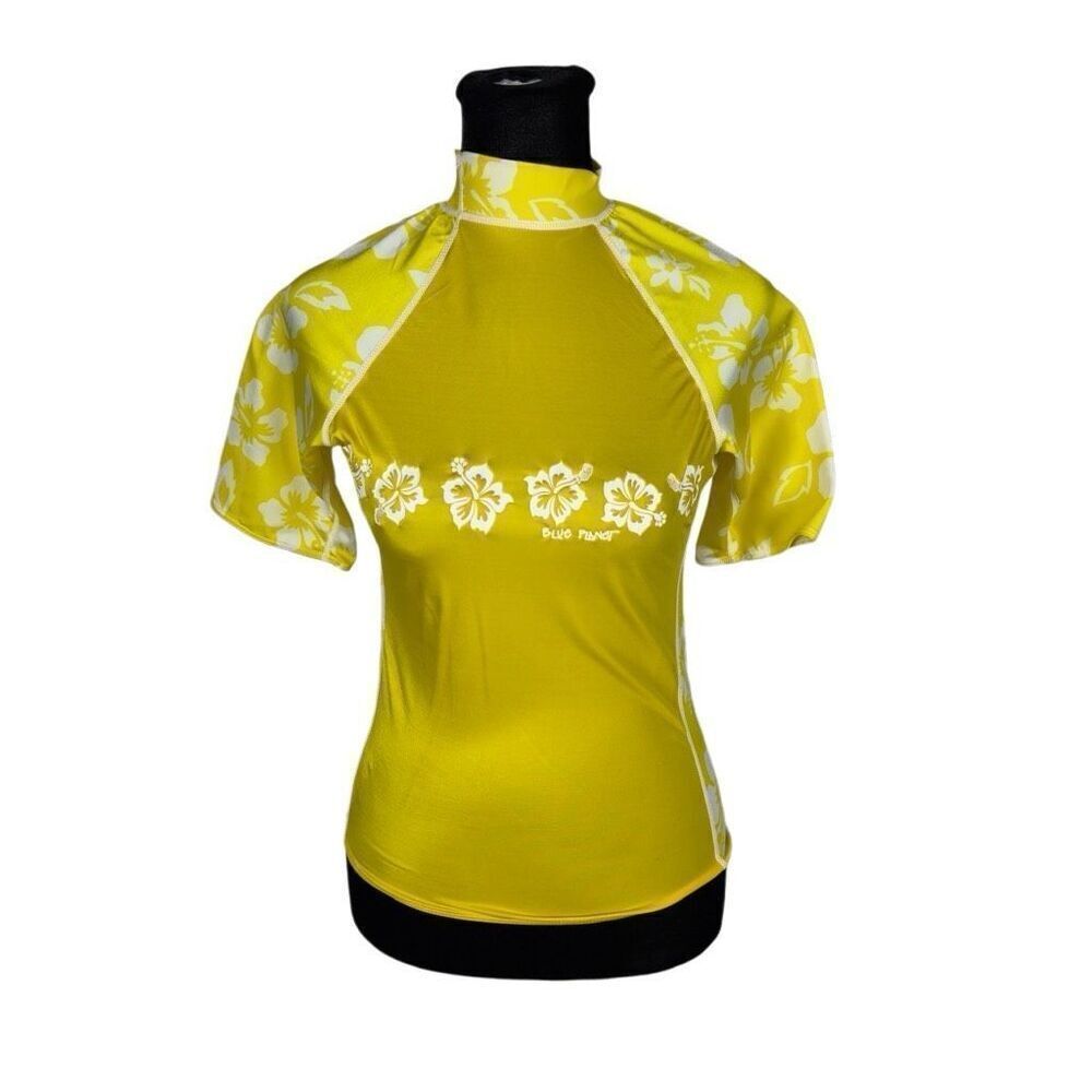 Planet Blue NWT‎ Yellow Hibiscus Rash Guard - Women’s XS